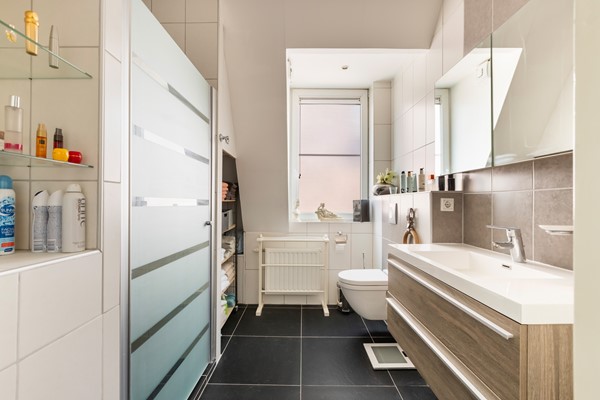 Foto - Te koop: Charmante woning in het centrum van Zevenbergen